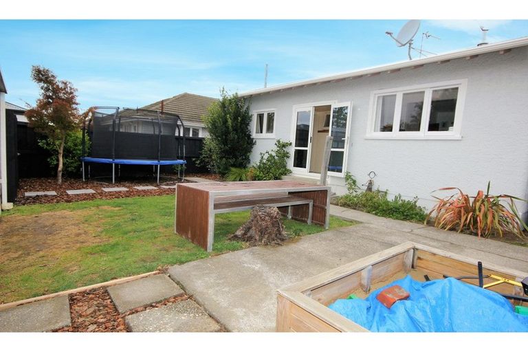 Photo of property in 1/45 Frankleigh Street, Somerfield, Christchurch, 8024