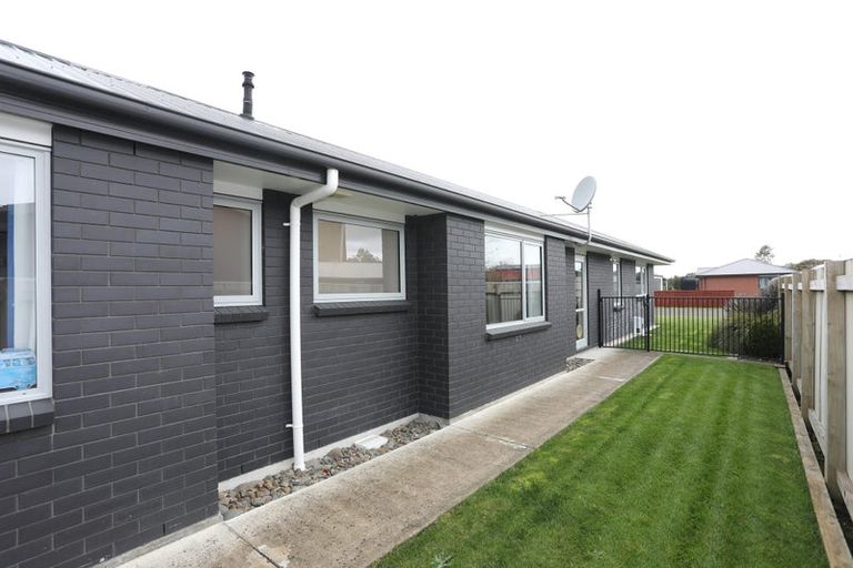 Photo of property in 3 Guthrie Court, Bulls, 4818