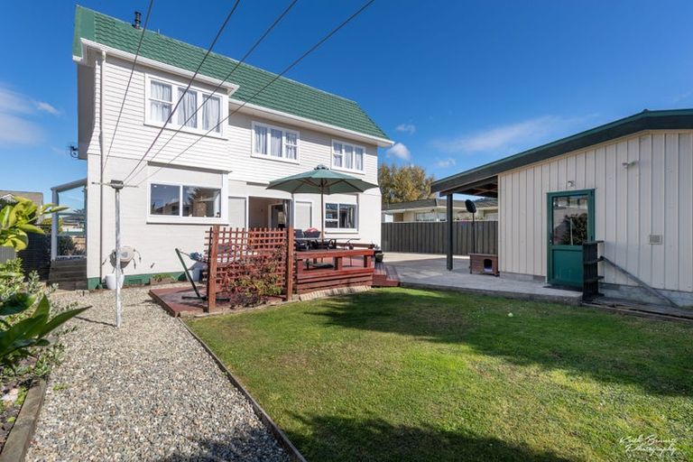 Photo of property in 8 Percy Cameron Street, Avalon, Lower Hutt, 5011