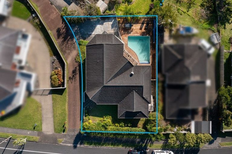 Photo of property in 56 Fitzwilliam Drive, Torbay, Auckland, 0630