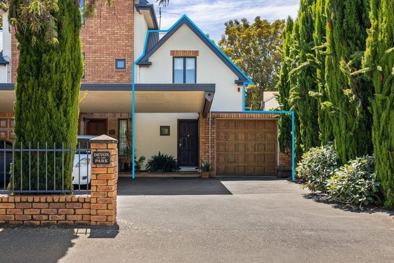 Photo of property in 13c Devon Street, Sydenham, Christchurch, 8023