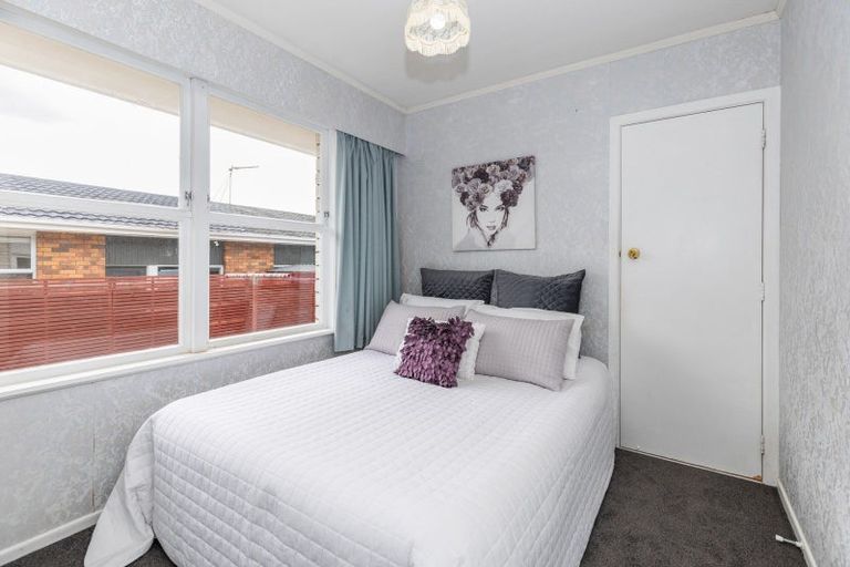 Photo of property in 24 Howell Avenue, Riverlea, Hamilton, 3216