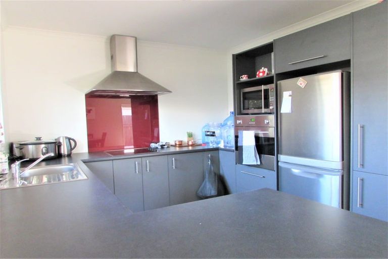 Photo of property in 364a Cambridge Terrace, Naenae, Lower Hutt, 5011