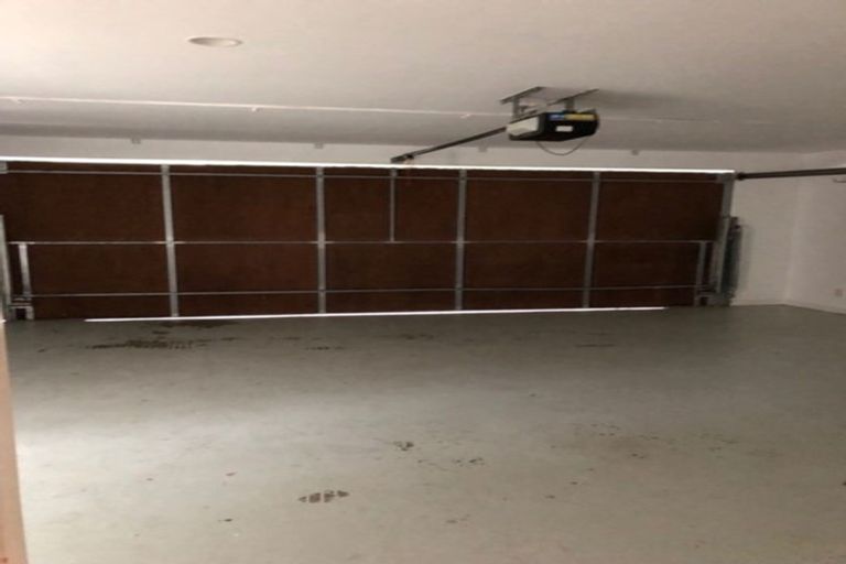 Photo of property in 45a Pinedale Place, Henderson, Auckland, 0610