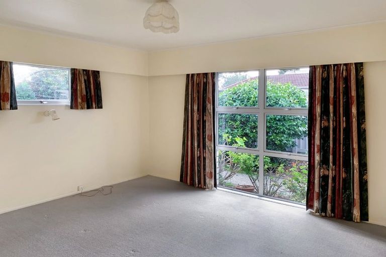 Photo of property in 19 Erin Street, Hokowhitu, Palmerston North, 4410