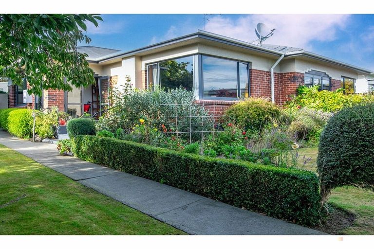 Photo of property in 2 Ashbury Avenue, Waimataitai, Timaru, 7910
