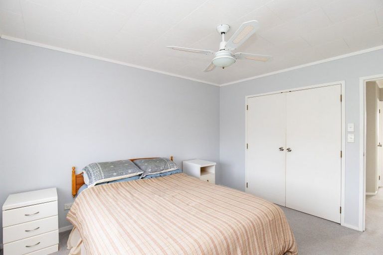 Photo of property in 37 Darlington Street, Ngatea, 3503