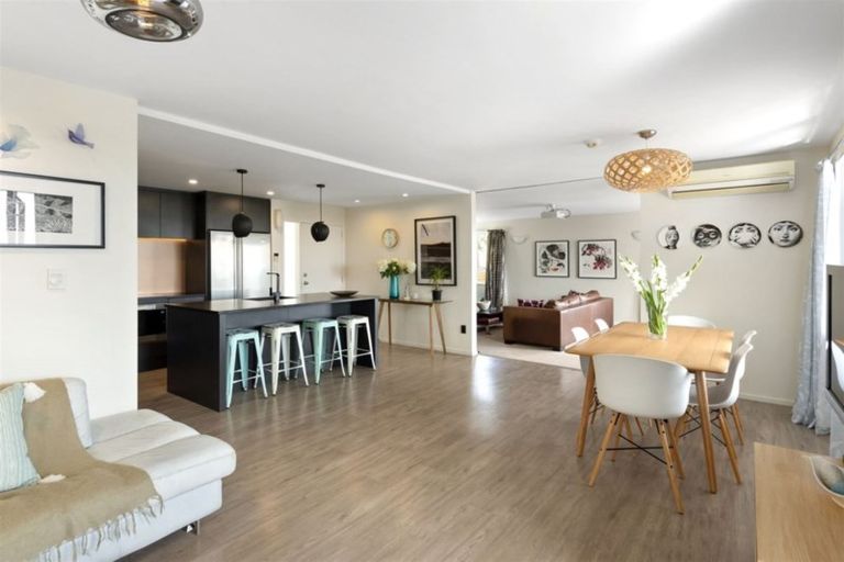 Photo of property in 8 Errol Lane, Huntsbury, Christchurch, 8022