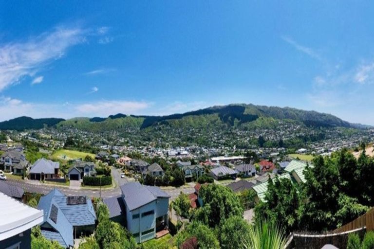 Photo of property in 3a Kilkelly Close, Tawa, Wellington, 5028