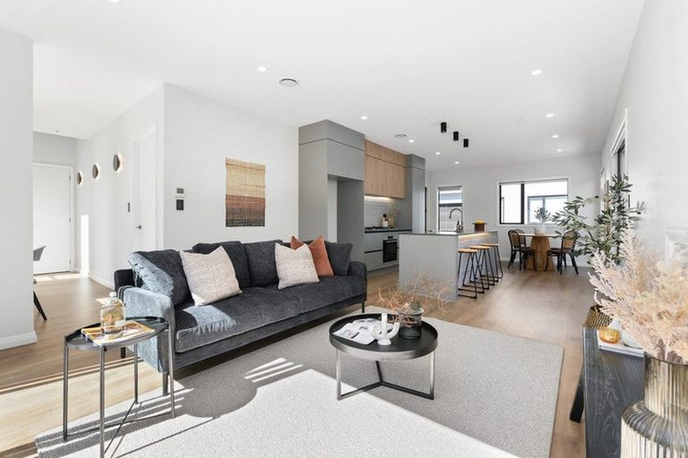 Photo of property in 3/64 Banbury Crescent, Fairfield, Hamilton, 3214