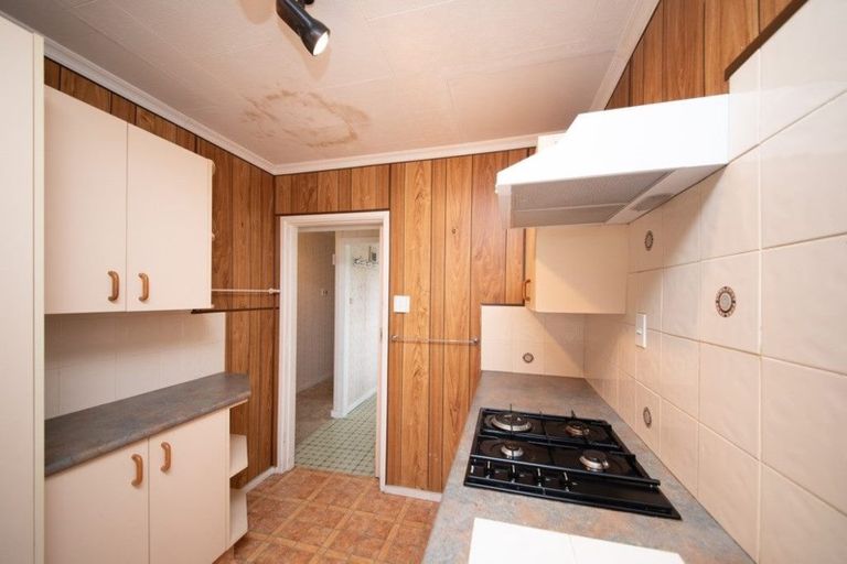 Photo of property in 71 Andrew Avenue, Roslyn, Palmerston North, 4414