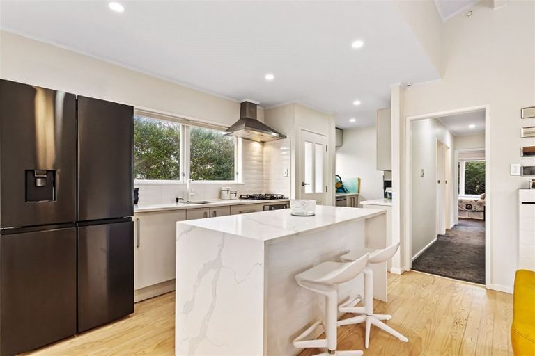 Photo of property in 36 Universal Drive, Henderson, Auckland, 0610