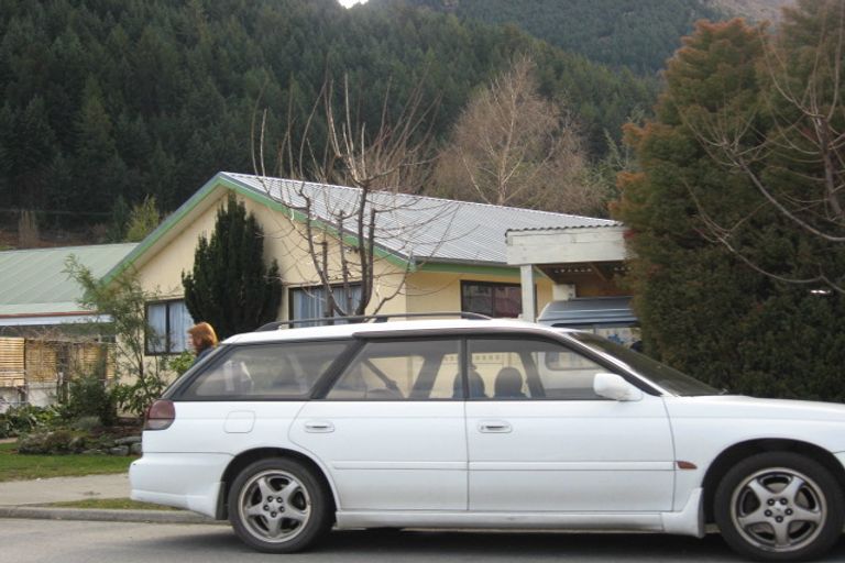 Photo of property in 10 Hylton Place, Queenstown, 9300