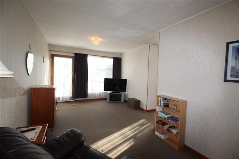 Photo of property in 4 Elwyn Crescent, Green Island, Dunedin, 9018