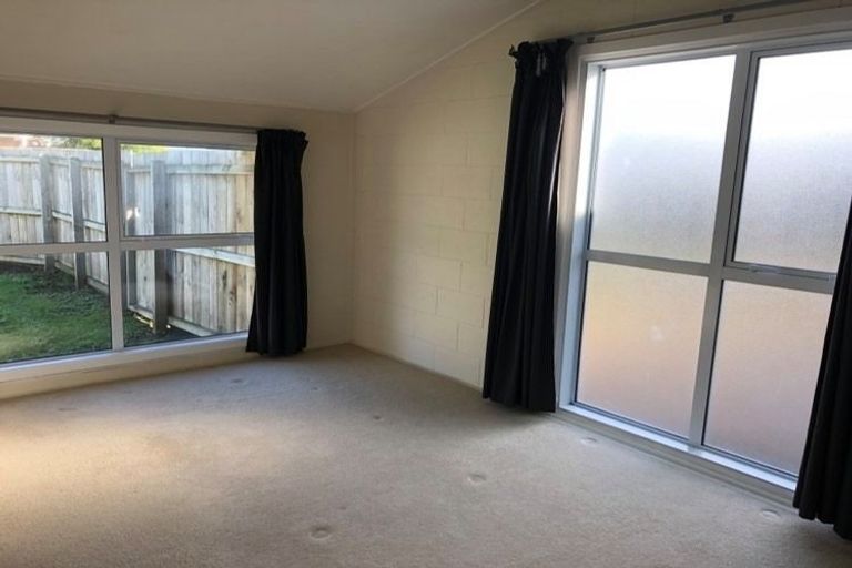 Photo of property in 272 Birkdale Road, Birkdale, Auckland, 0626
