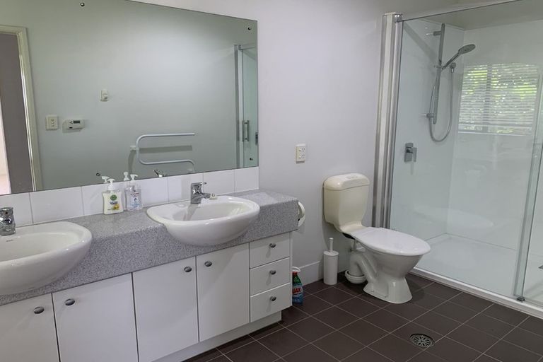 Photo of property in 1 Trimaran Drive, Gulf Harbour, Whangaparaoa, 0930