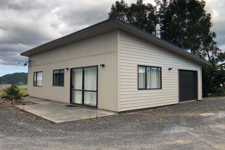 Photo of property in 14 Matarau Road, Matarau, Kamo, 0185