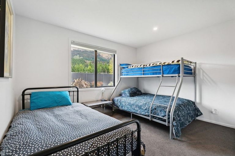 Photo of property in 13 Edna Lane, Lake Hawea, 9382