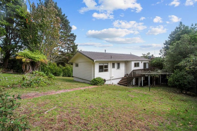 Photo of property in 14 Glenfinn Place, Massey, Auckland, 0614