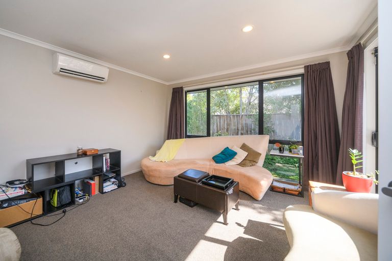 Photo of property in 26b Stanley Avenue, Palmerston North, 4414