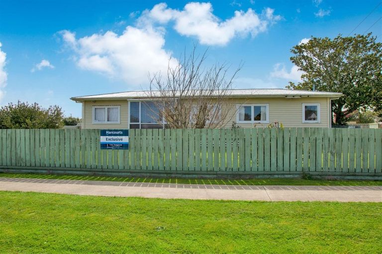 Photo of property in 39 Patu-kukupa Street, Manaia, 4612