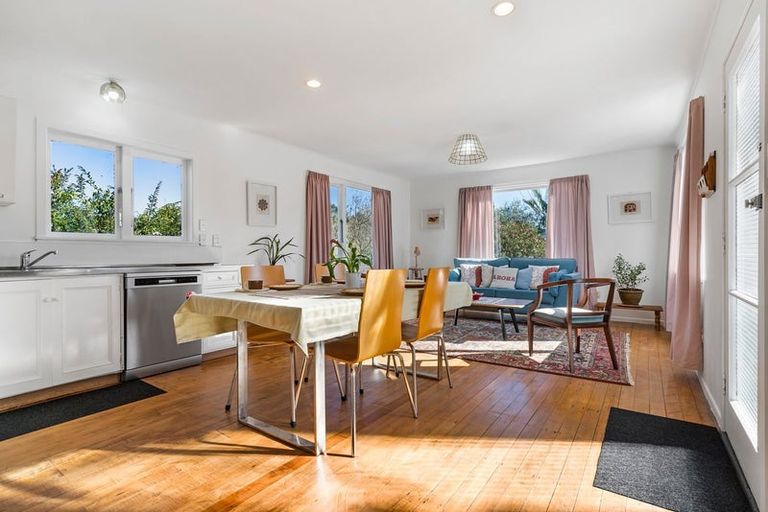 Photo of property in 26 Glendon Avenue, Avondale, Auckland, 1026