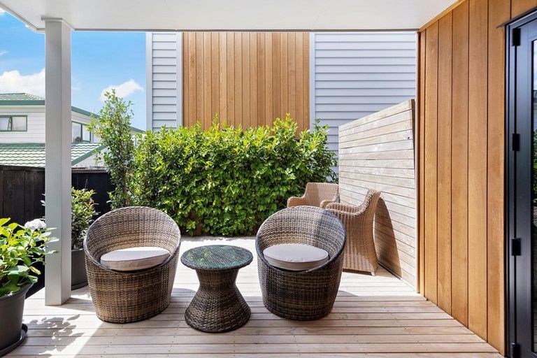 Photo of property in 125b Point Chevalier Road, Point Chevalier, Auckland, 1022