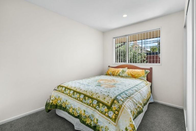 Photo of property in 29a Division Street, Riccarton, Christchurch, 8041