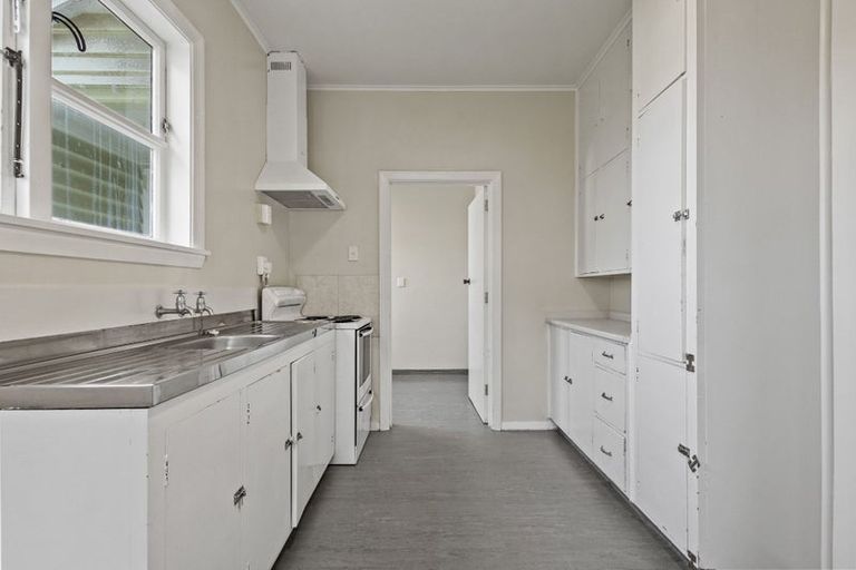 Photo of property in 1/25 Gould Crescent, Woolston, Christchurch, 8023