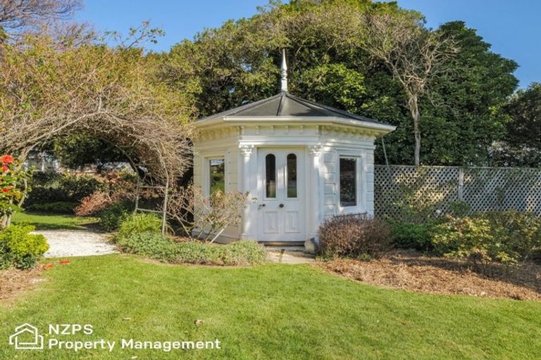 Photo of property in 44 Glendevon Place, Vauxhall, Dunedin, 9013