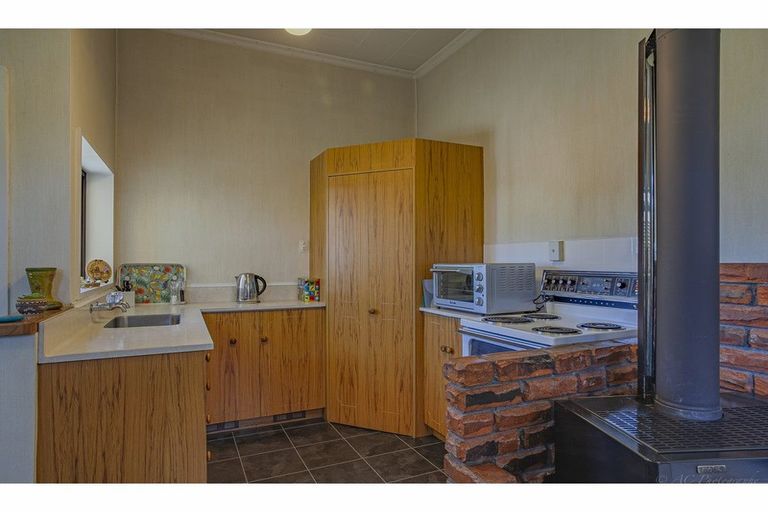 Photo of property in 12 Hatton Street, West End, Timaru, 7910