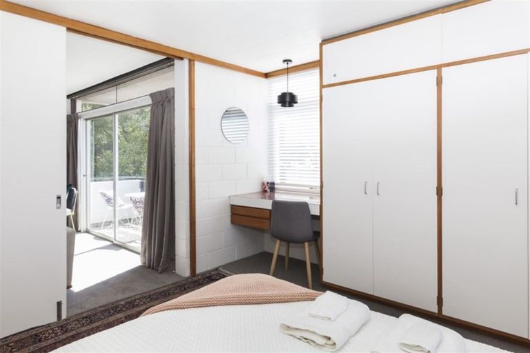 Photo of property in 21 Newbridge Place, Ilam, Christchurch, 8041