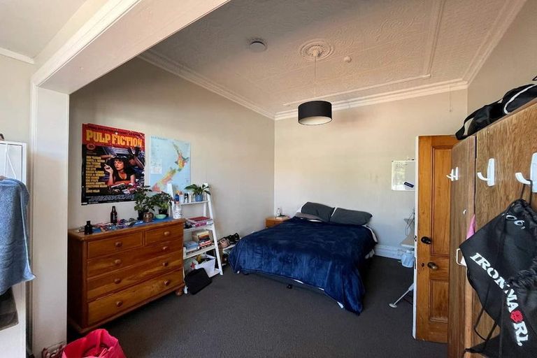 Photo of property in 34 Grove Road, Kelburn, Wellington, 6012