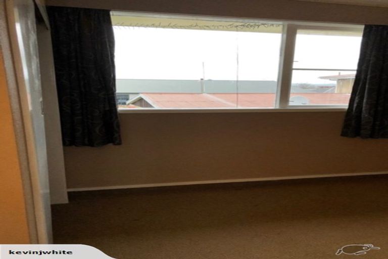 Photo of property in 24 Victoria Avenue, Palmerston North, 4410
