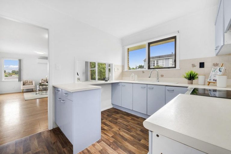 Photo of property in 11 Tampin Road, Hillpark, Auckland, 2102