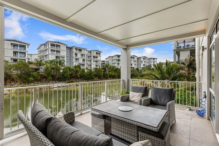 Photo of property in 19 Parkside Drive, Orewa, 0931