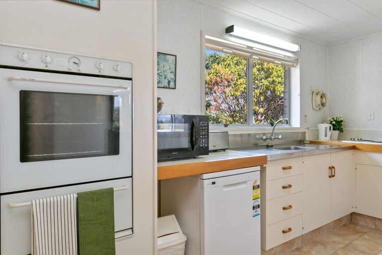 Photo of property in 9 Richmond Avenue, Richmond Heights, Taupo, 3330