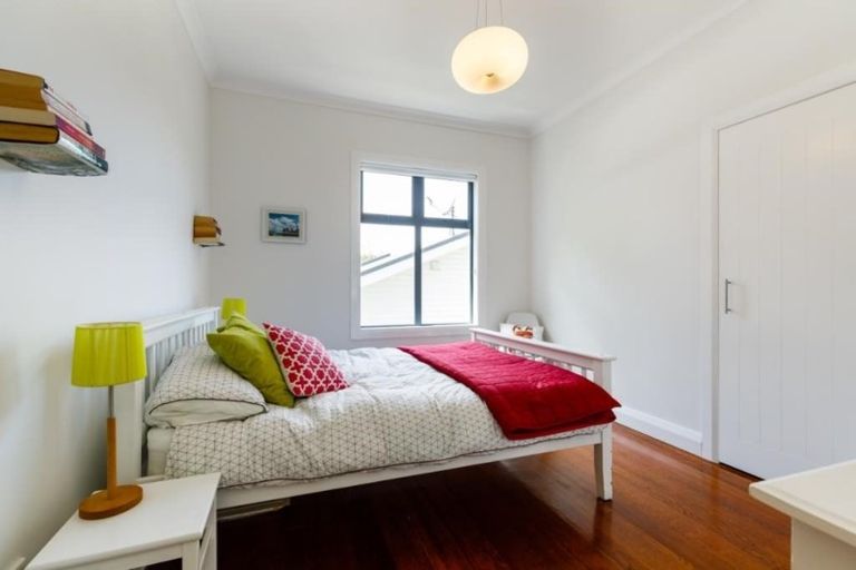 Photo of property in 42 Ribble Street, Island Bay, Wellington, 6023