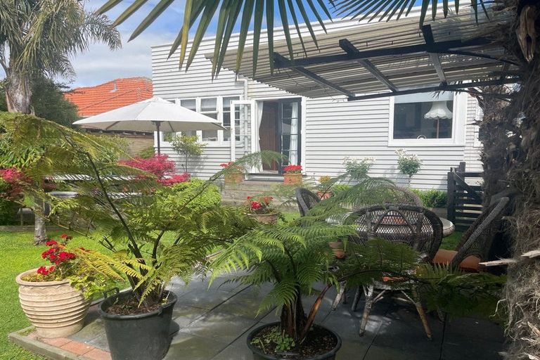 Photo of property in 11 Nixon Street, Whanganui East, Whanganui, 4500