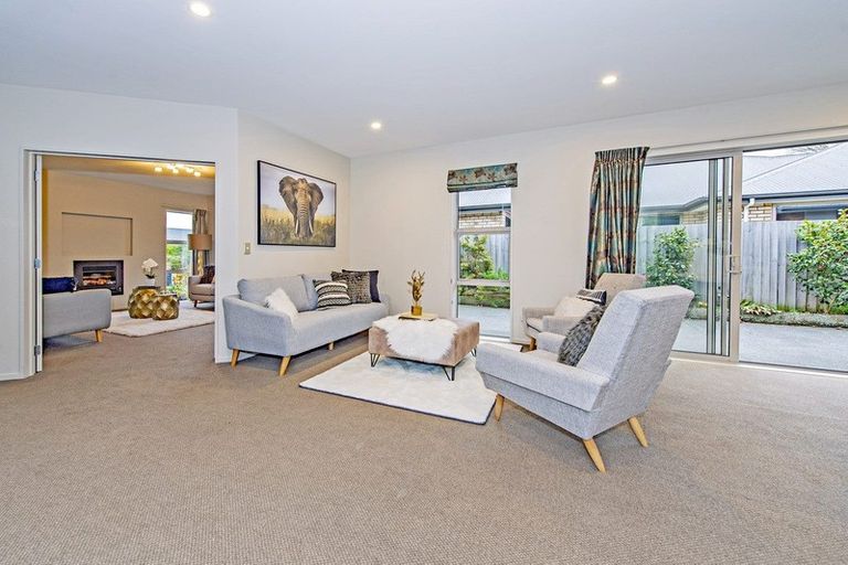 Photo of property in 79 Mokihi Gardens, Hillmorton, Christchurch, 8024