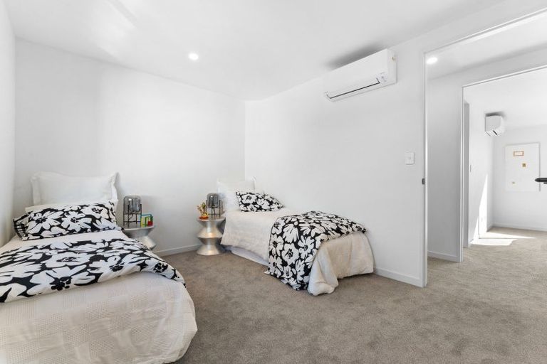 Photo of property in 183 Te Oneroa Way, Long Bay, Auckland, 0630