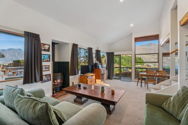 Photo of property in 22b Lochy Road, Fernhill, Queenstown, 9300