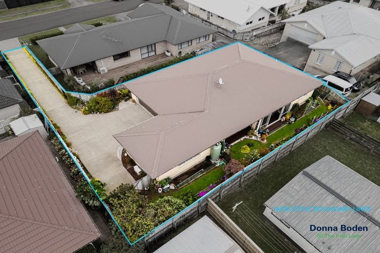 Photo of property in 3 Parsot Place, Pukekohe, 2120