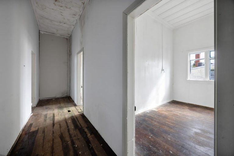 Photo of property in 15 Cornwall Street, Eltham, 4322