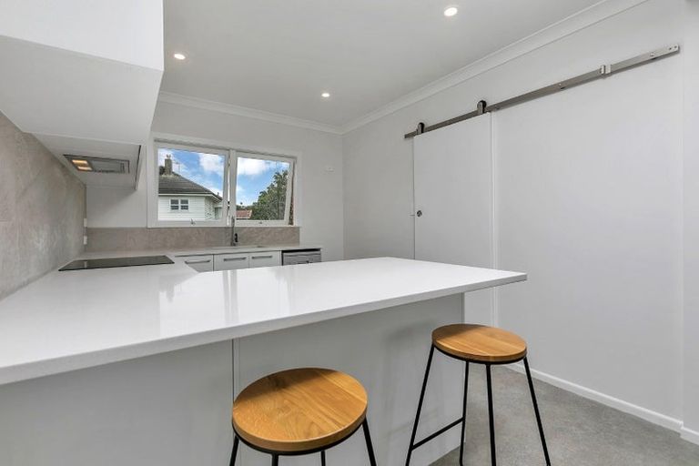 Photo of property in 5/19 Lake Pupuke Drive, Takapuna, Auckland, 0622