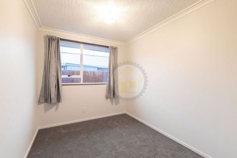 Photo of property in 70b Reid Road, South Dunedin, Dunedin, 9012