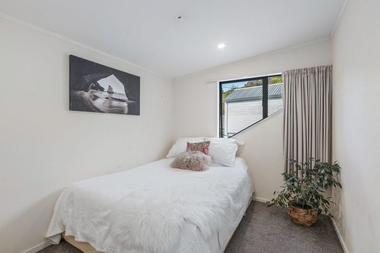 Photo of property in 15/61a Birkdale Road, Birkdale, Auckland, 0626