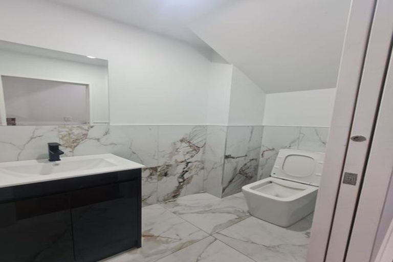 Photo of property in 305e Porchester Road, Takanini, 2112