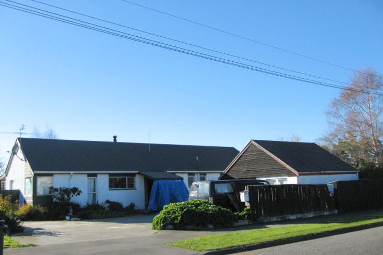 Photo of property in 10 Castile Place, Belfast, Christchurch, 8051