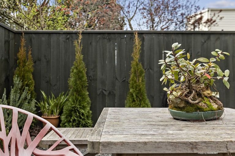 Photo of property in 78 Tinakori Road, Thorndon, Wellington, 6011